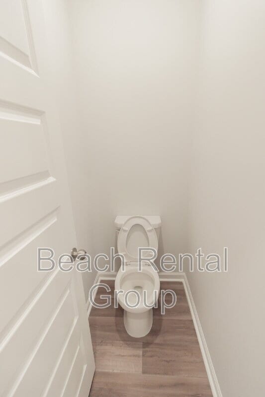 Building Photo - 1375 Speedway St