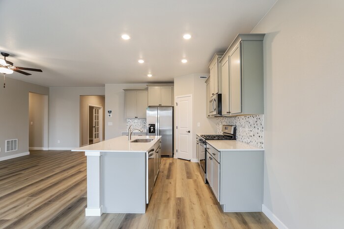 Building Photo - 17975 E 94th Dr