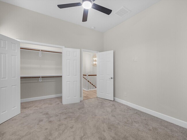 Building Photo - 603 N Milby St