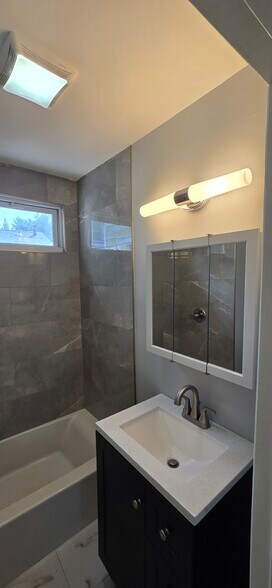 Building Photo - 22 Virginia Ave