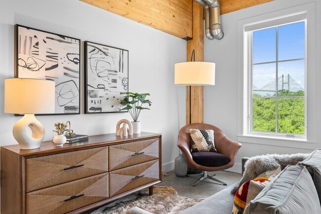 Building Photo - Ann Street