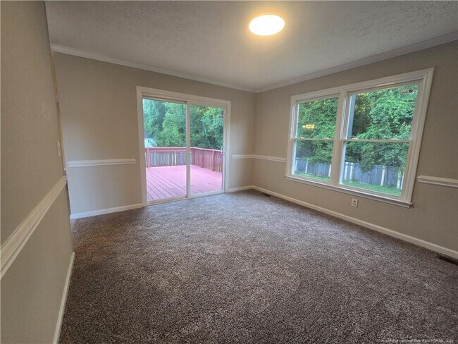 Building Photo - 7332 Beaver Run Dr