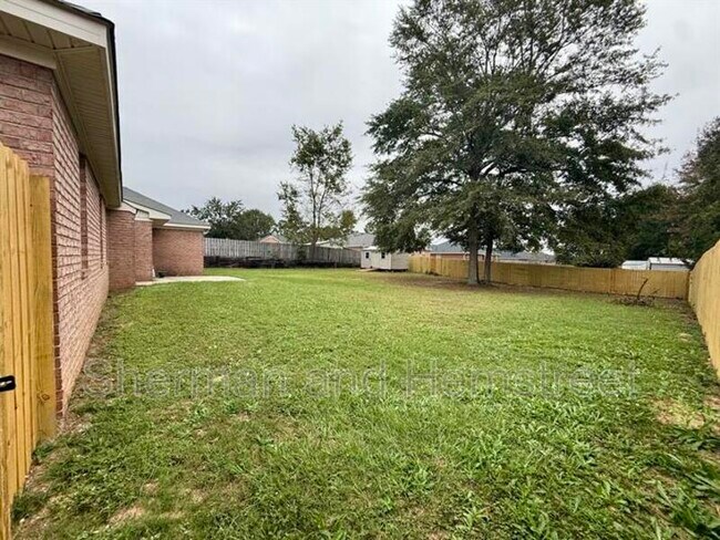 Building Photo - 3026 Manchester Dr