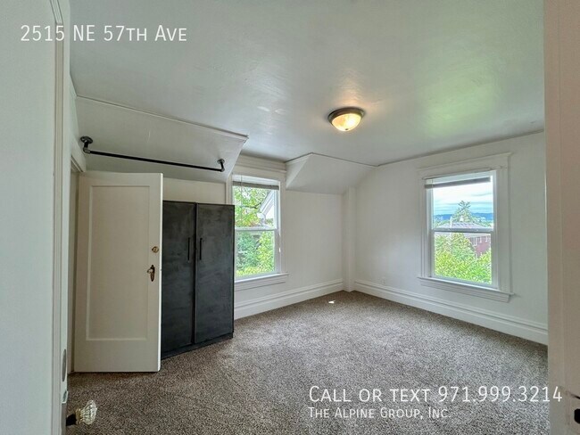 Building Photo - 2515 NE 57th Ave