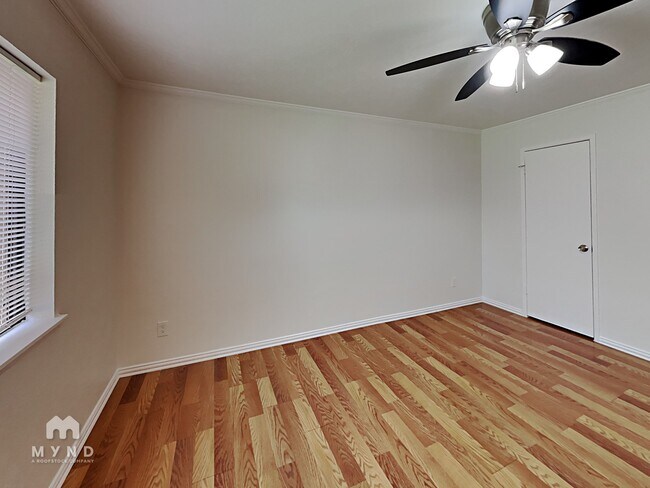 Building Photo - 551 Oldbridge Dr