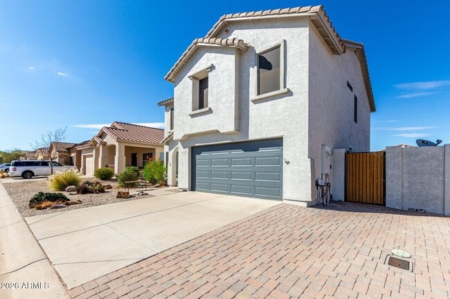 Building Photo - 18452 El Amancer