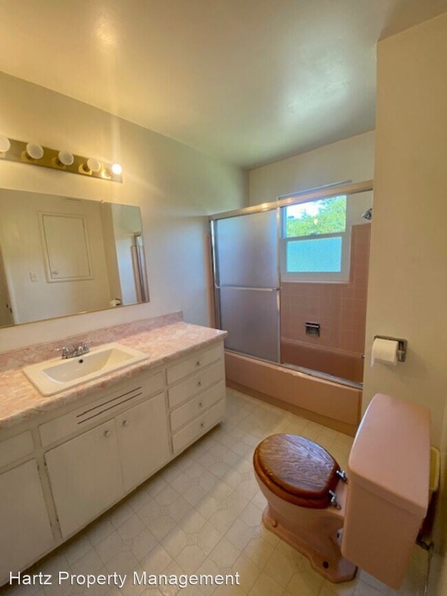 Building Photo - 3 br, 2 bath House - 1542 Rancho View