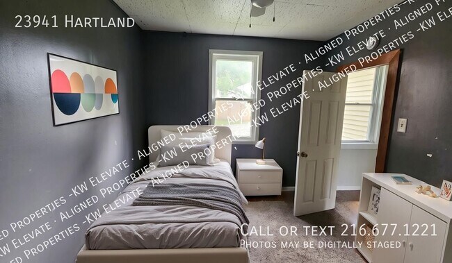 Building Photo - 23941 Hartland-