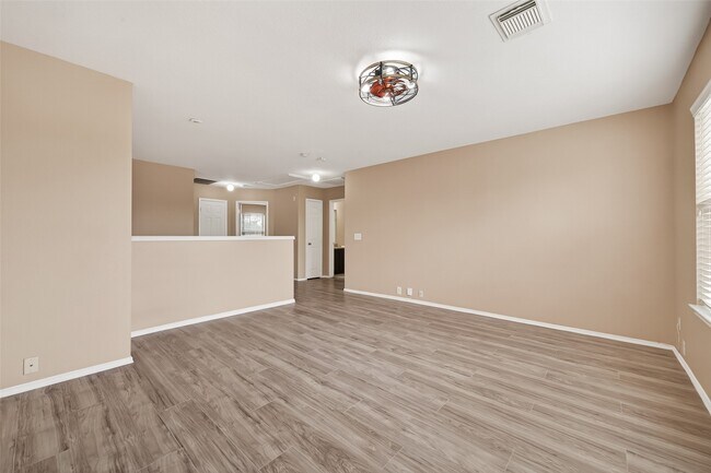 Building Photo - 15007 Sugar Sands Dr