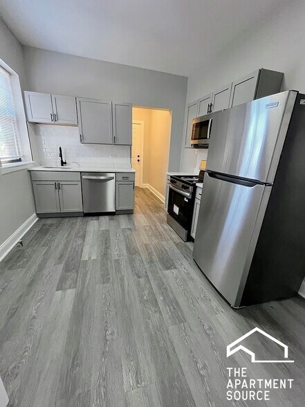 Building Photo - 4920 S Vincennes Ave