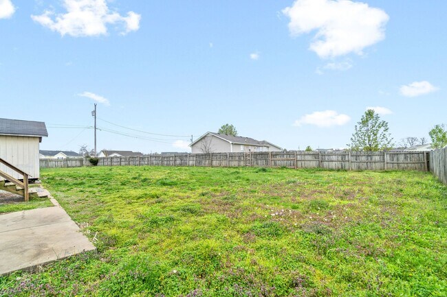 Building Photo - 506 Potomac Dr