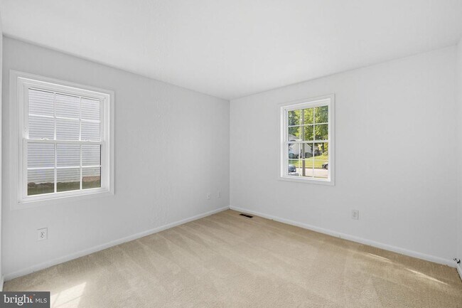 Building Photo - 13546 Tabscott Dr