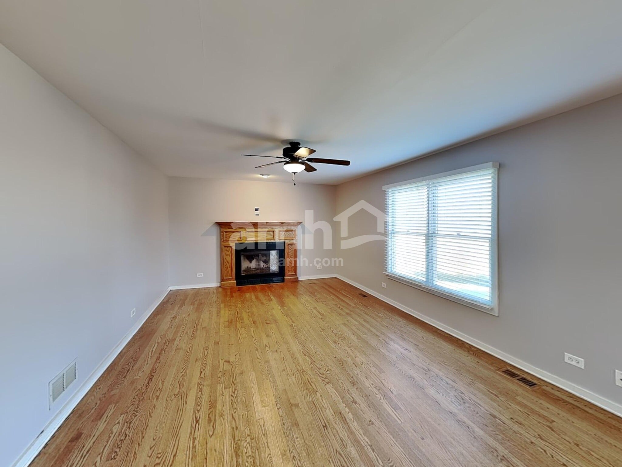 Building Photo - 411 Dover Ct N