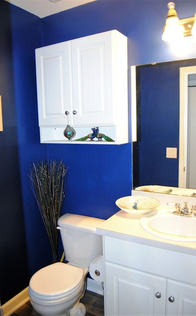 Building Photo - Wonderful Home in the Willow Lakes Community!