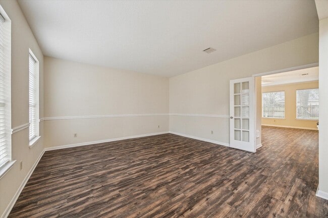 Building Photo - 16403 Wellers Way