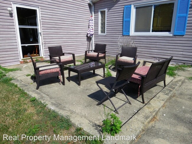 Building Photo - 2 br, 1 bath House - 101 Trafalgar Drive