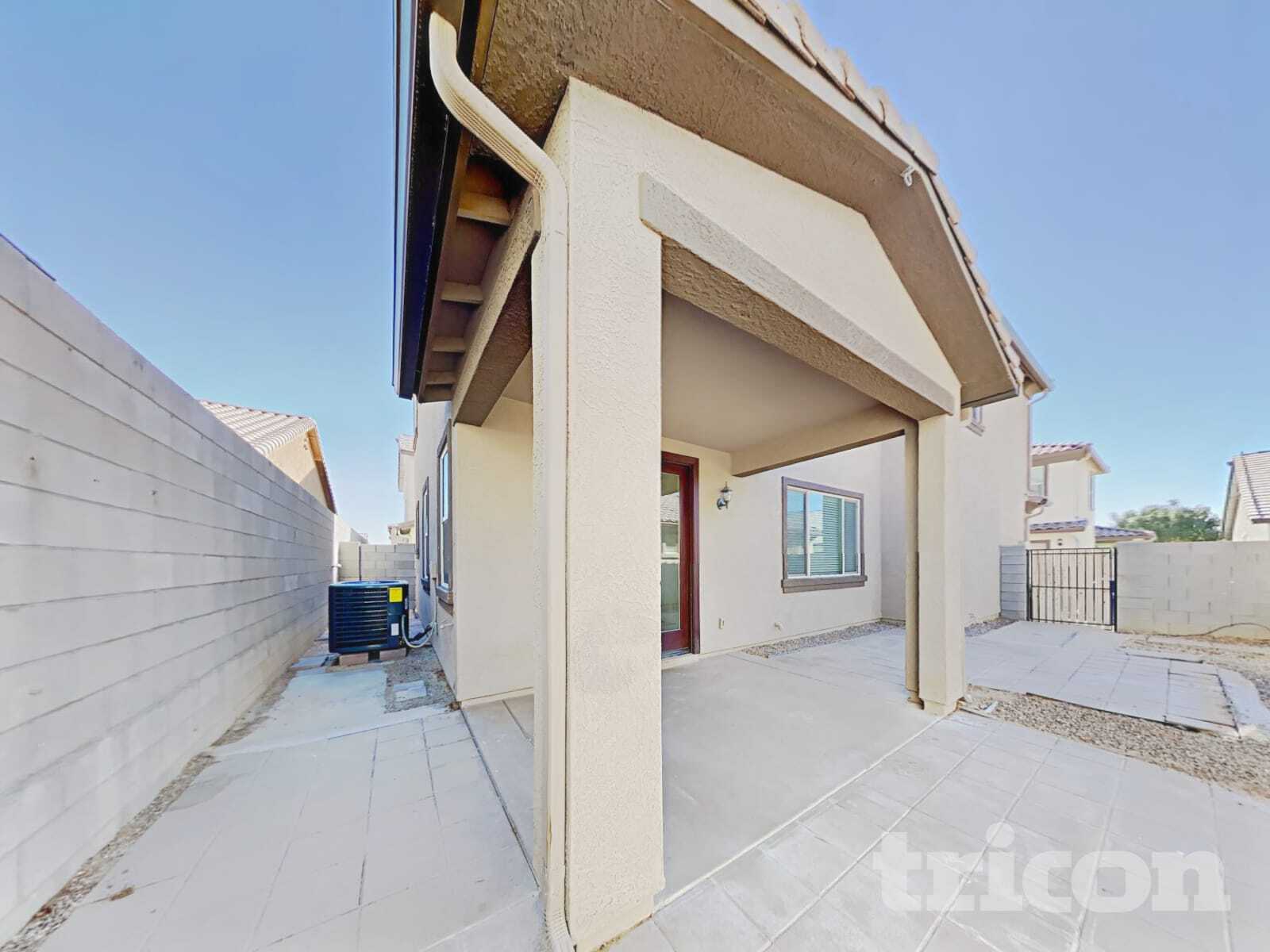 Building Photo - 11690 N 166th Dr