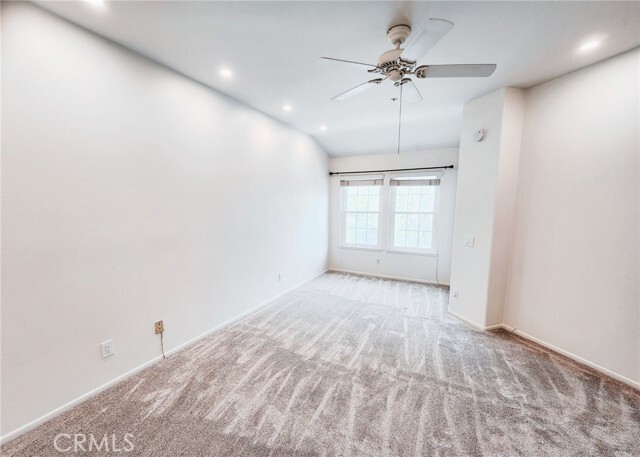 Building Photo - 169 Montana Del Lago Dr