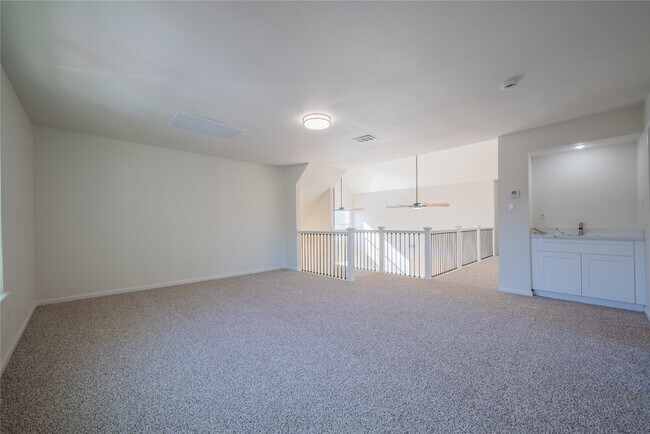 Building Photo - 1923 Big Horn Dr