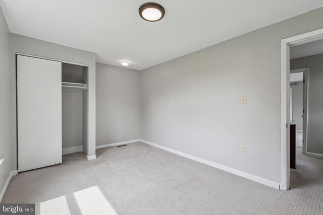 Building Photo - Experience the perfect blend of peaceful country charm and modern comfort in this beautifully ref...