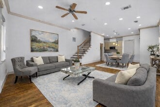 Building Photo - 931 W 23rd St