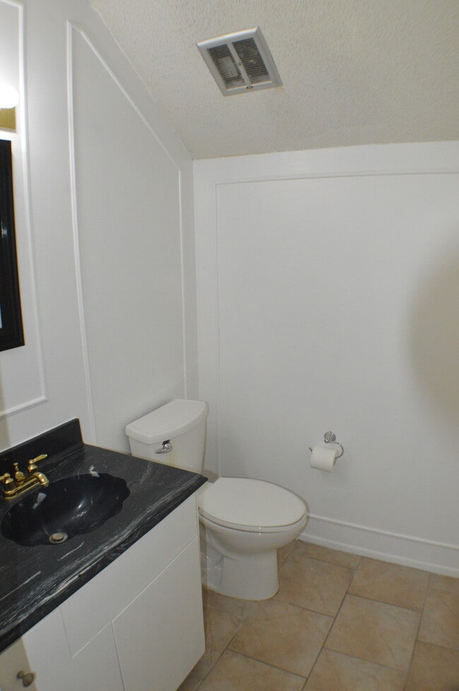 Building Photo - 4508 Medinah Pl