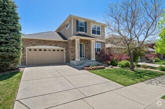 Building Photo - 4 Bed 3.5 Bath home in Tollgate Crossing
