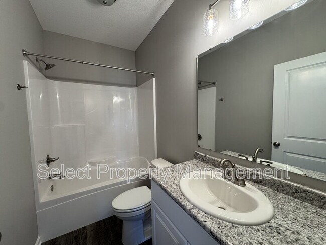 Building Photo - 8793 Elmont Cv