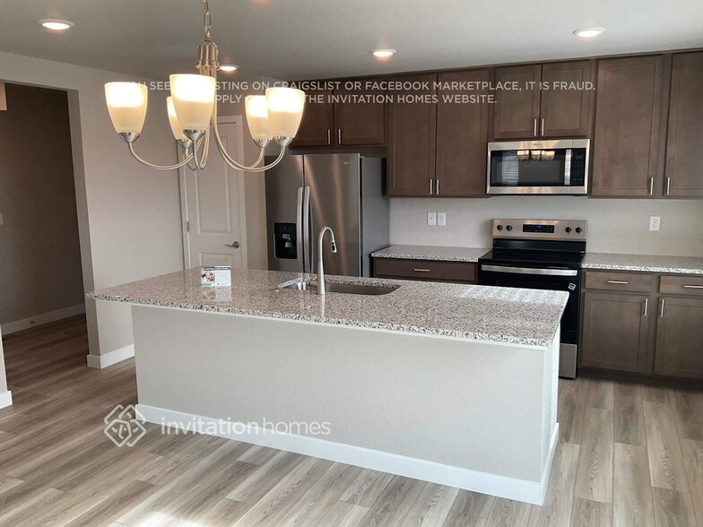 Building Photo - 11779 Mission Peak Pl