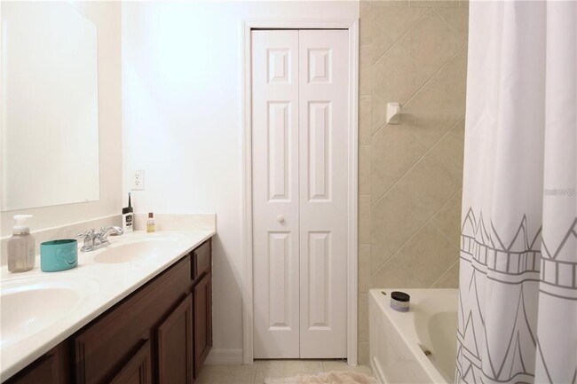 Building Photo - 5484 Caramella Dr