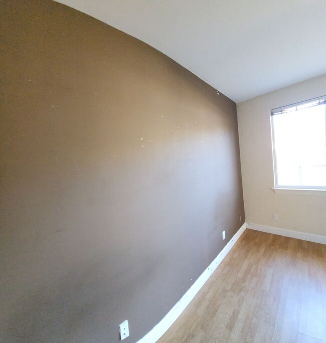 Building Photo - Super close to Poly- Approx. 1000 feet from Cal Poly Grand Avenue entrance-VERY CLOSE!!!