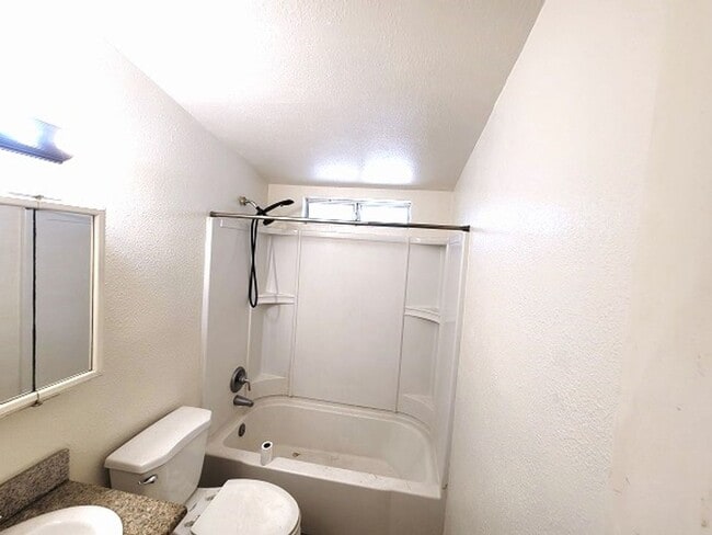 Building Photo - Renovated Single Story House - Close to Freeway I-210 and shopping centers