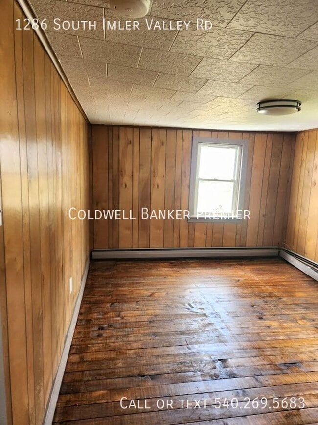 Building Photo - 1286 S Imler Valley Rd