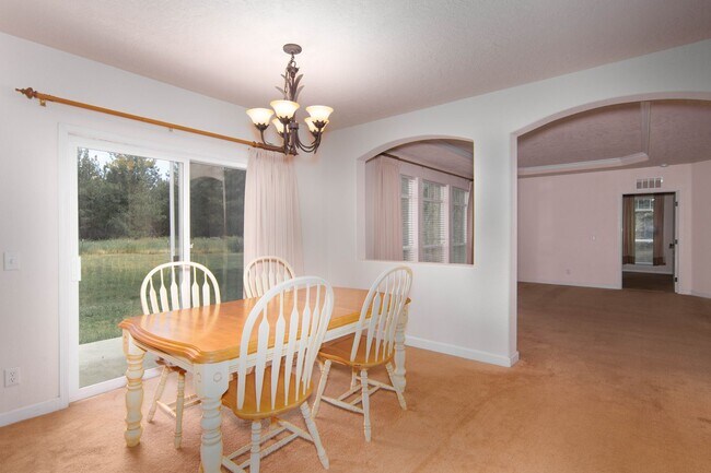 Building Photo - **Coming Soon** 3 Bed 2 Bath Manufactured Home on Acreage west of Spokane 12 minutes