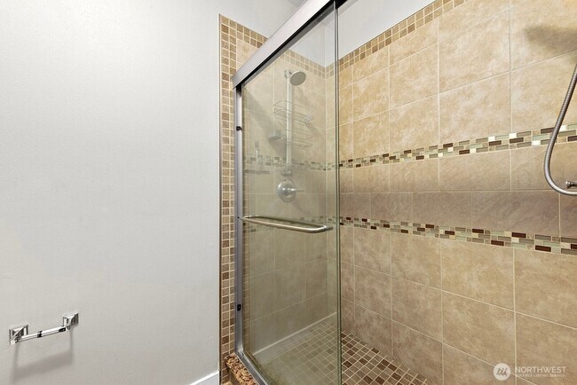 Building Photo - 401 S 51st Ct
