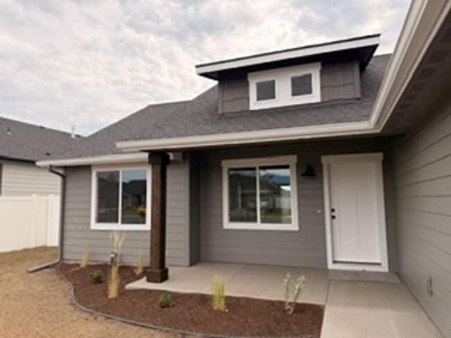Building Photo - 6170 Ballantree Lp
