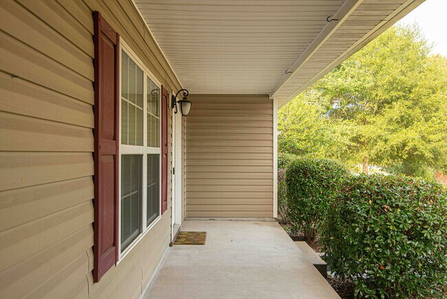 Building Photo - 118 Magnolia Ln