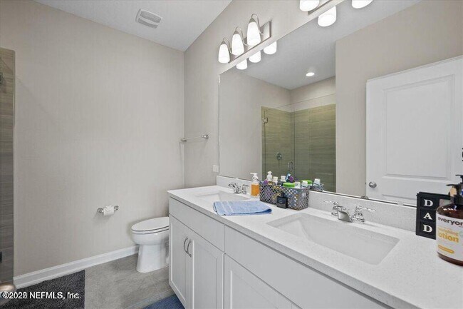 Building Photo - 12930 Ludo Rd