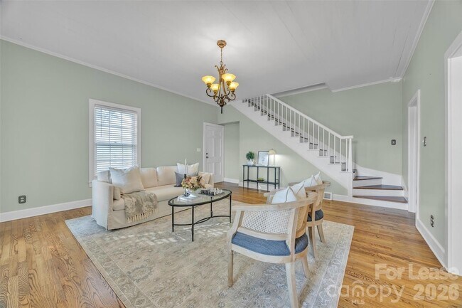 Building Photo - 462 Mock Mill Rd