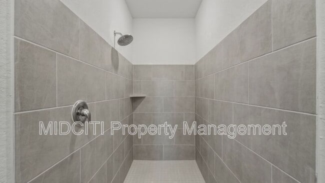 Building Photo - 1926 Wood Warbler