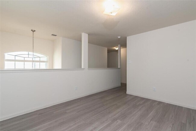 Building Photo - 14703 Jennys Park Pl