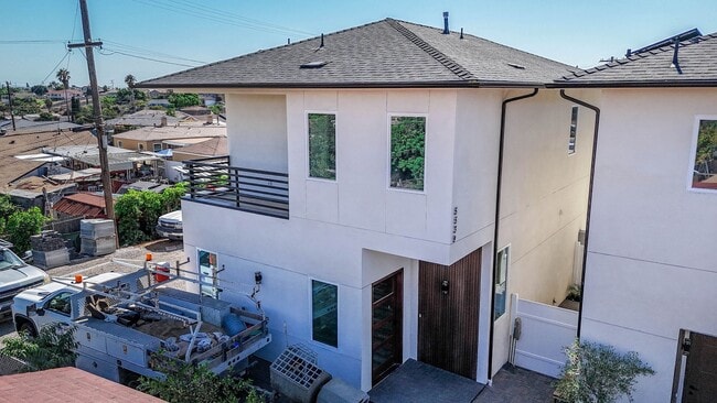 Primary Photo - 5535-5539 Potomac St.