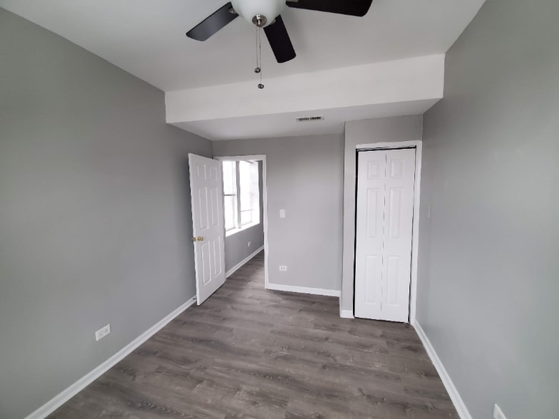 Building Photo - 4034 W Palmer St