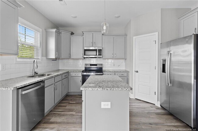 Building Photo - 779 Doc Brown Rd