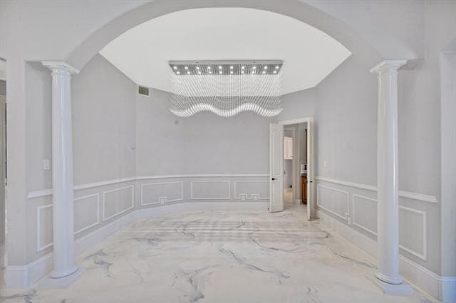 Building Photo - 1004 Drake Dr