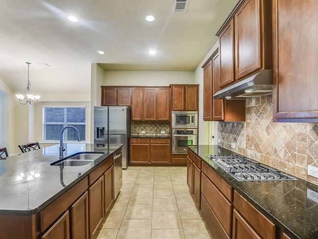 Building Photo - 452 Monahans Dr