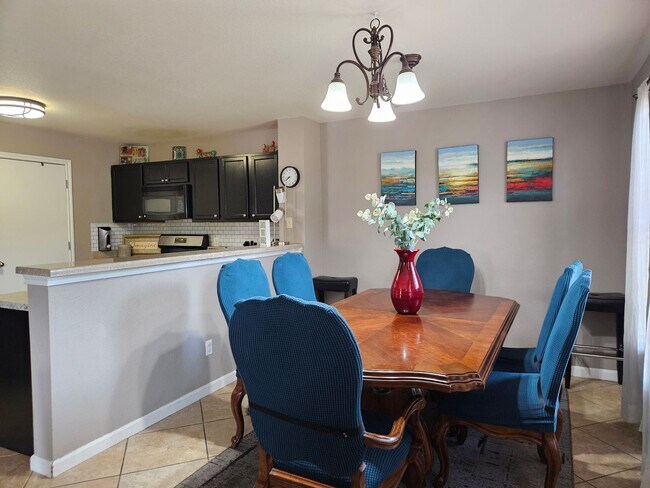 Building Photo - Furnished 4-Bedroom Home in Buda – Price J...