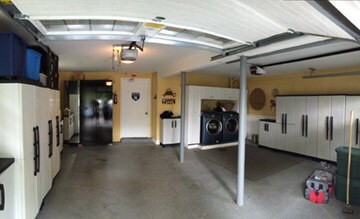 garage for storage - 256 Mountain Rd