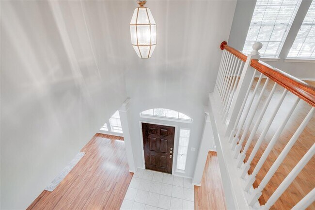 Building Photo - 12414 N Shadow Cove Dr