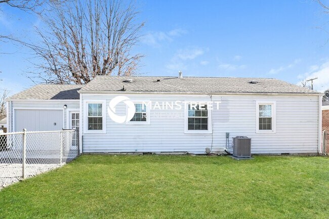 Building Photo - 3 Bedroom Pet-Friendly Home in Gallatin, TN with Main Street Renewal